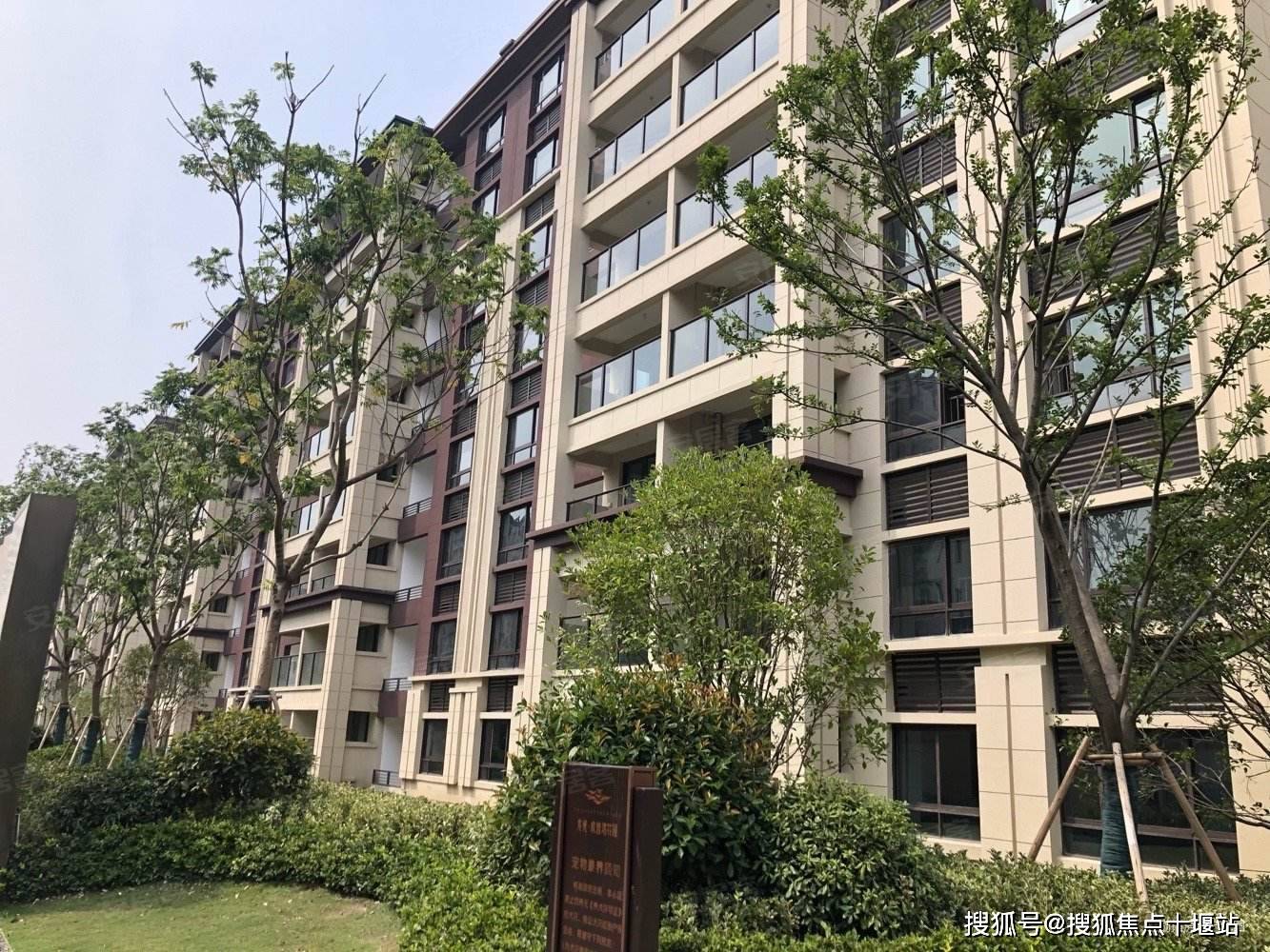 苏州吴江光明光樾华庭究竟怎么样为什么火爆都看中以后的前景