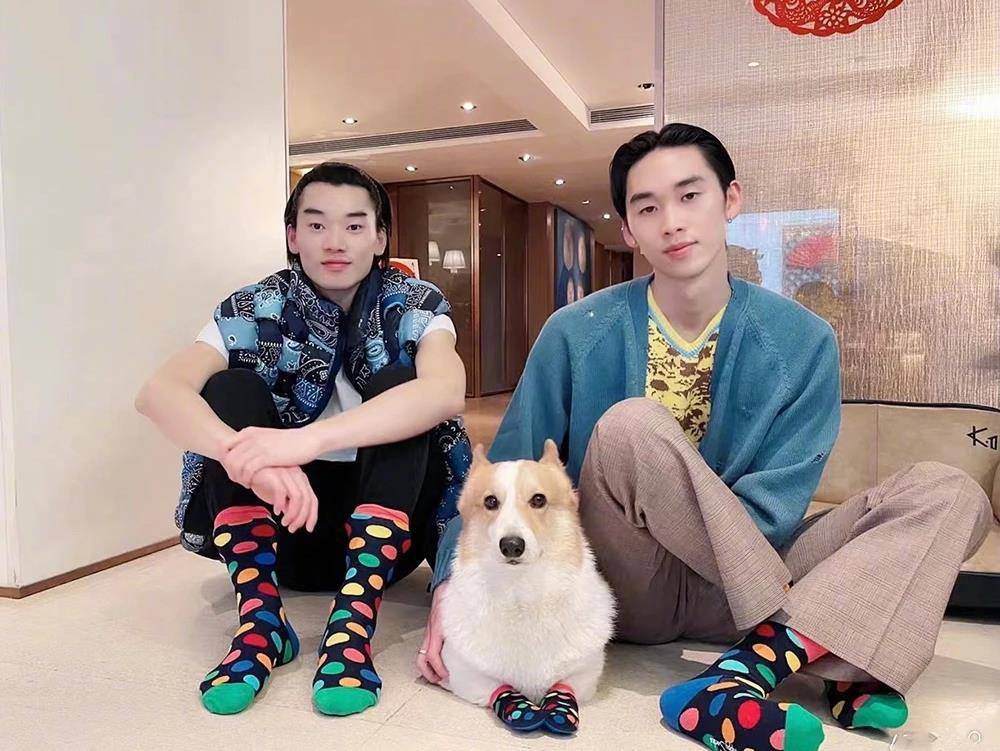 评论区变征婚现场,二婚娶超模美妻太幸福_林子濠_林子轩_家庭