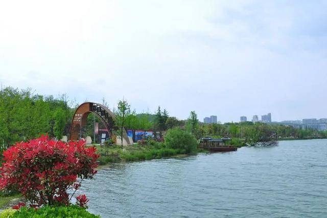 贵阳观山湖，以“城市绿肺”的美誉，是春游的好地方