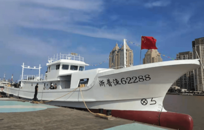 普陀自主设计打造的首批新材料渔船投用!_玻璃钢_船舶_渔业