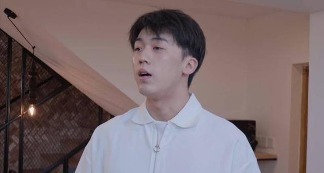 原创柴鸡蛋新剧百里挑一cp兄弟在一起出镜闯娱乐圈男主酷似黄景瑜