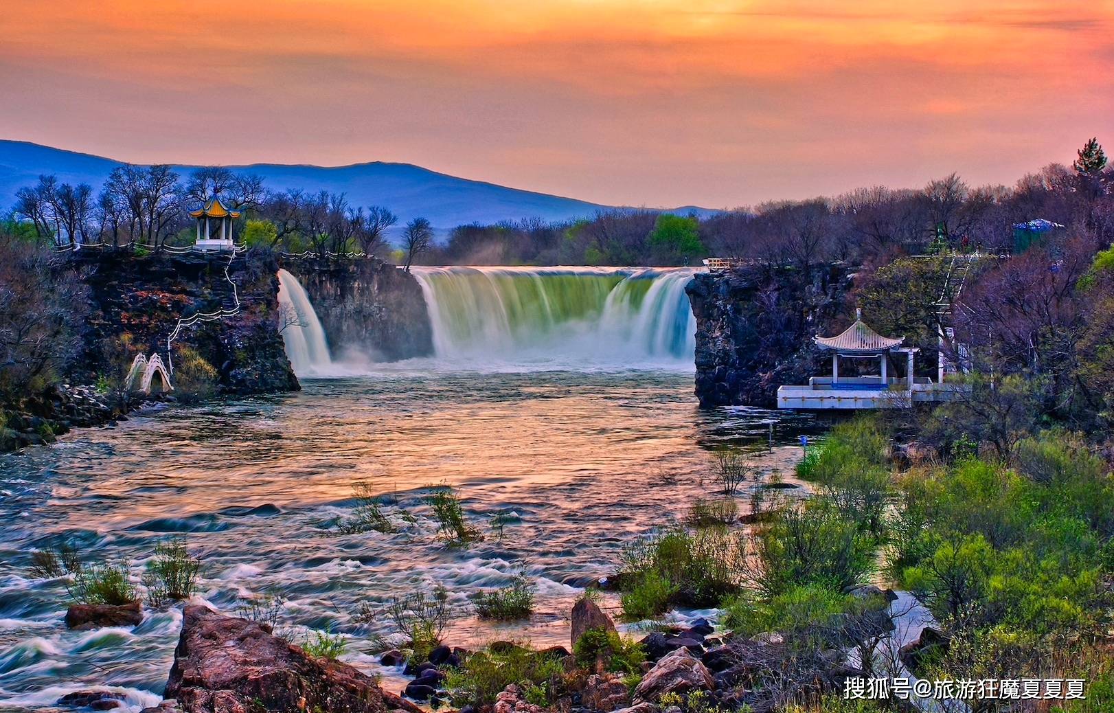 景点大盘点,赏湖观山看老虎,不来你都不知道有多美_东北_镜泊湖