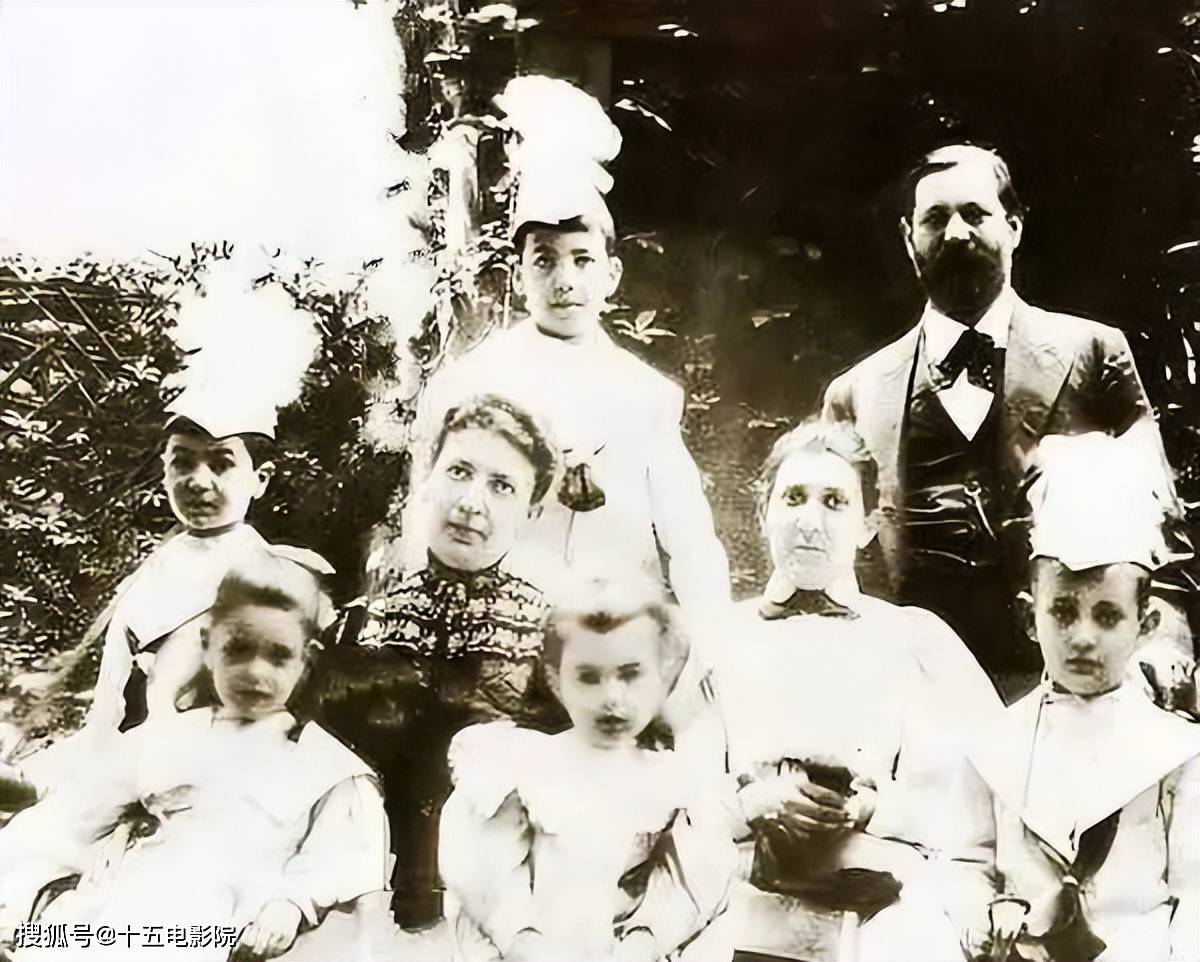 《弗洛伊德的最后一会》:聚焦他生命尽头前夕的故事_安娜_刘易斯_研究