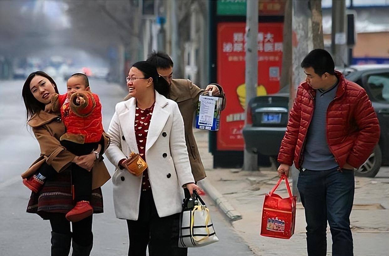 为啥很多孩子，越大越不喜欢去姥姥家？孩子有“苦衷”，妈妈不知