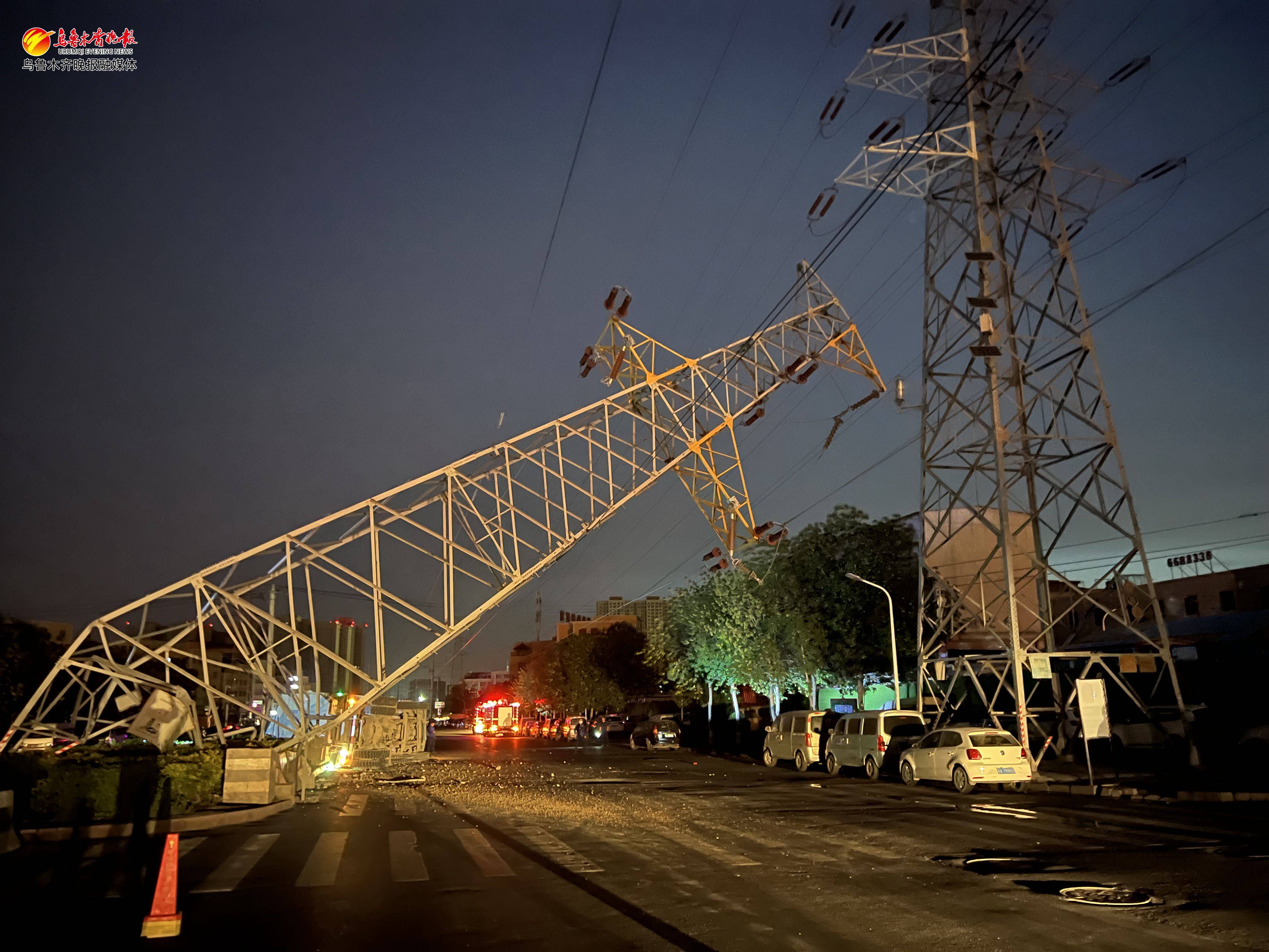 渣土车撞铁塔乌鲁木齐电力紧急抢修