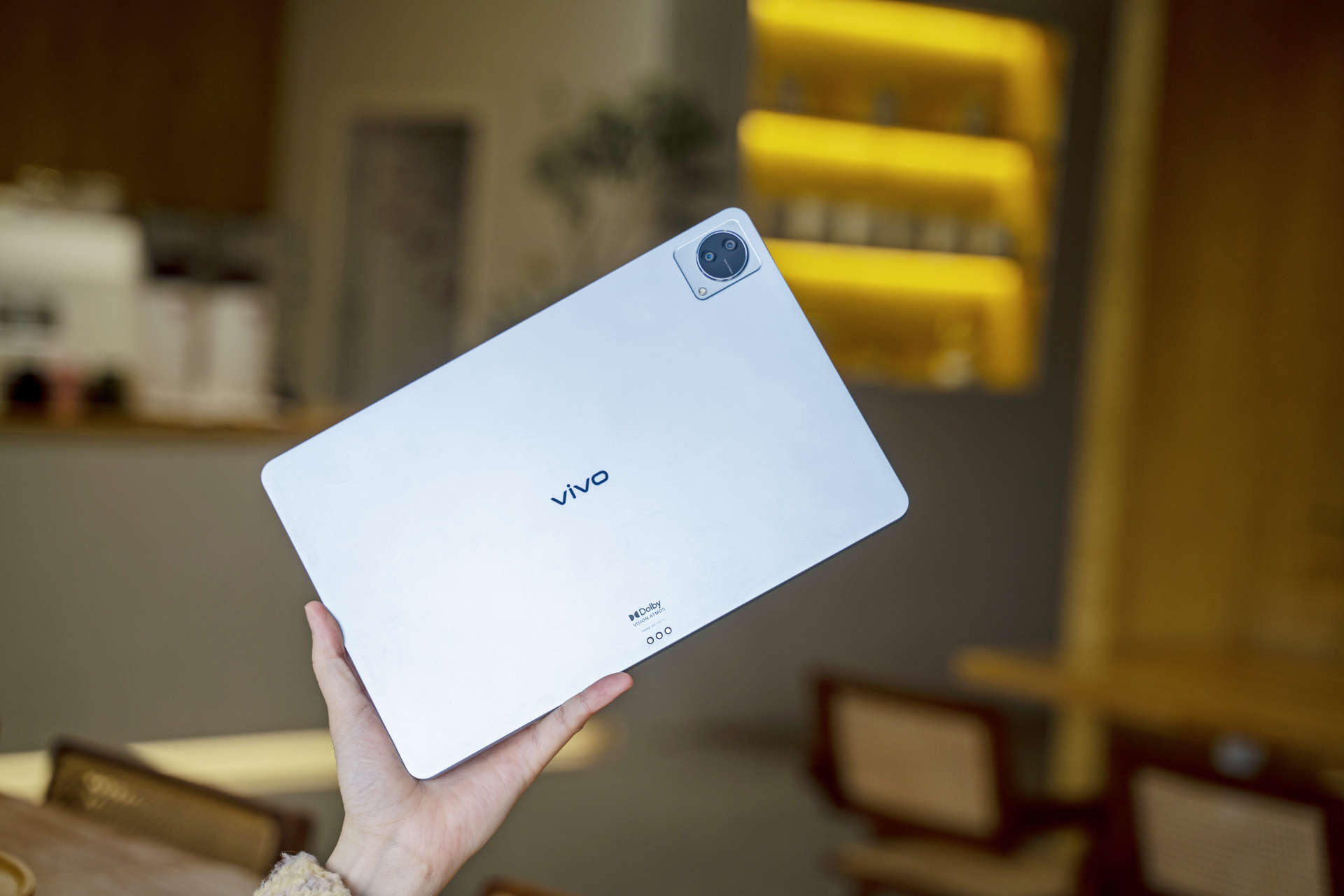 畅享11英寸大屏幕观影体验,vivo pad观影,游戏更尽兴_平板_用户_运行