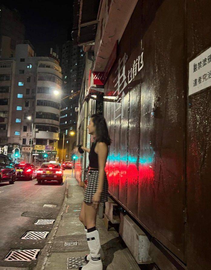 4万名牌长靴「火辣身材」曝光_陈康堤_徐濠萦_女儿