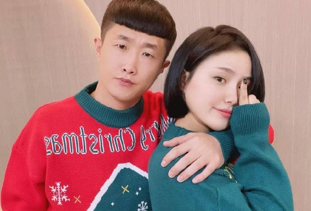 原创网红张二嫂与公司徒弟发生矛盾扬言将要打压对方粉丝炒作