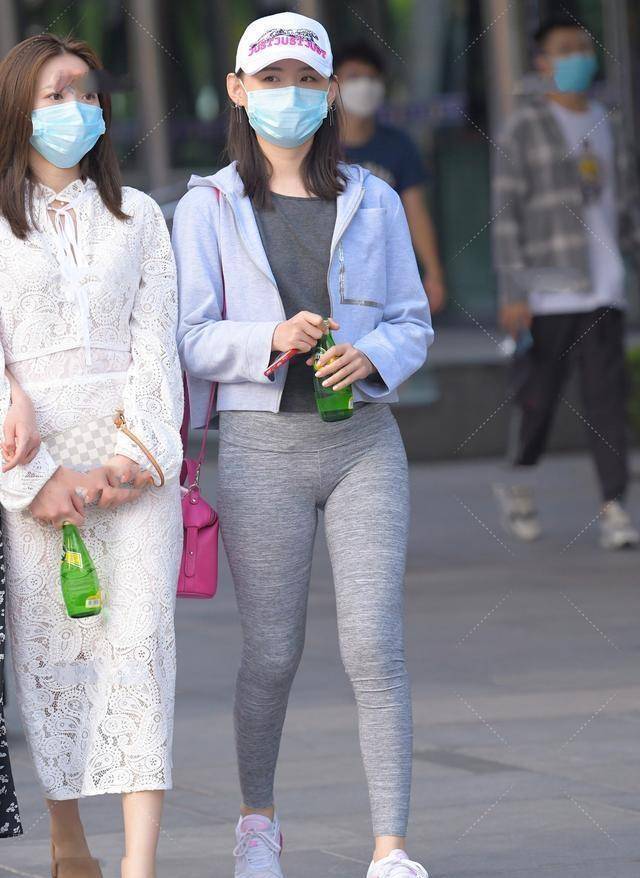 米乐 M6瑜伽裤穿出自然不做作时尚出街凹造型必备修饰身材的缺点(图7)