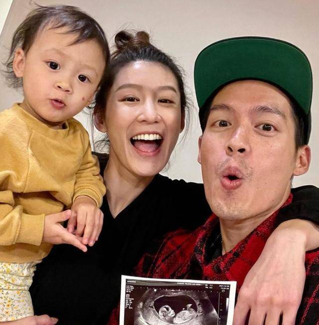 张韶涵前男友再当爸,开派对公布二胎性别,儿女双全太幸福_许孟哲_张