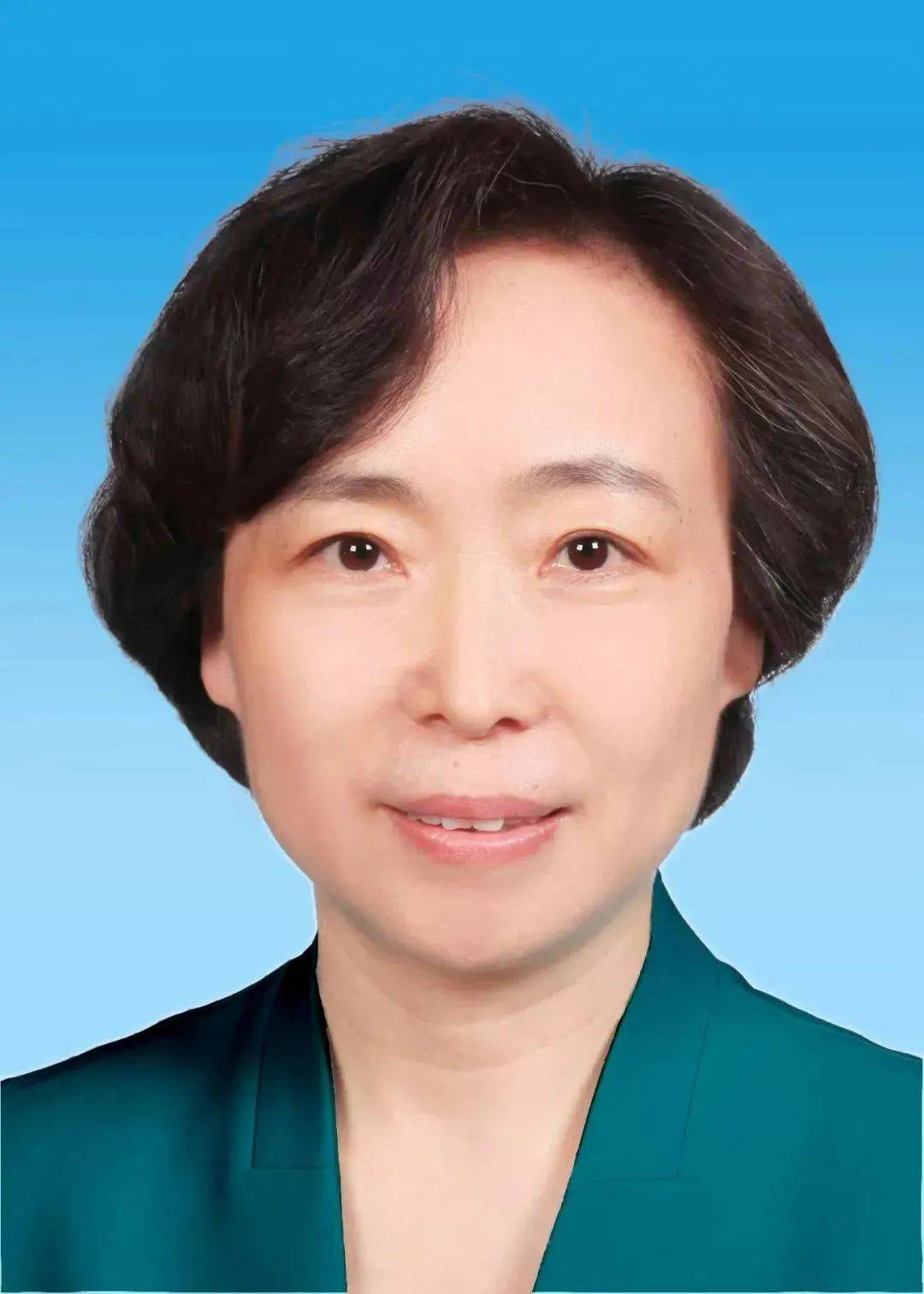 青岛女副市长图片