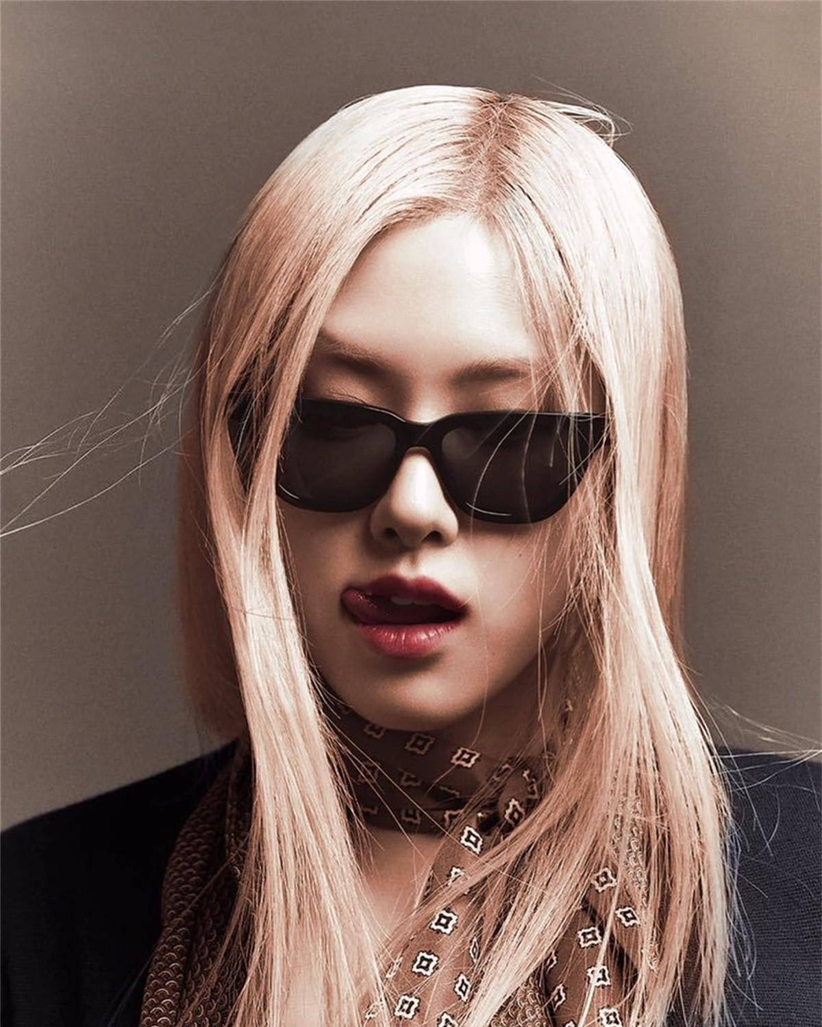 原创blackpinkrosé专辑售出超过50万张她与圣罗兰总监如何相识