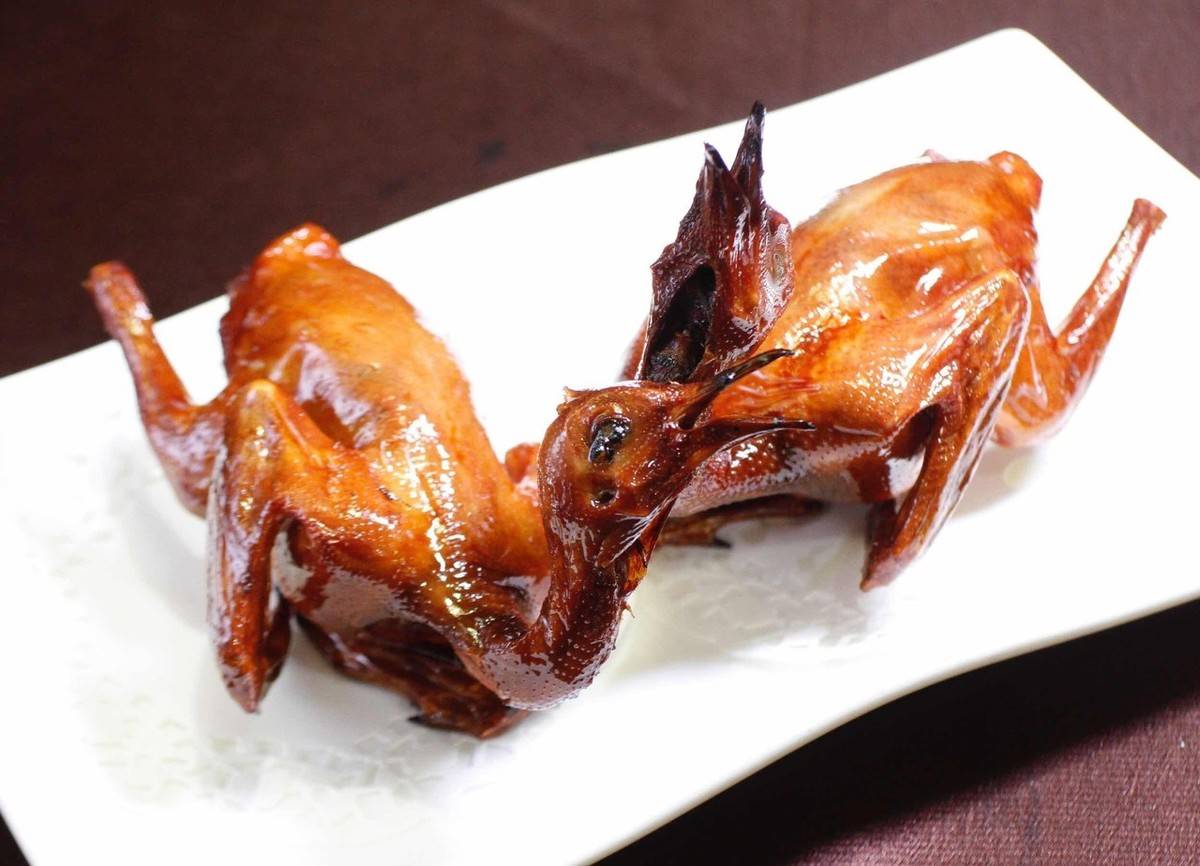 原创红烧乳鸽怎样做出广式鲜香可口的味道