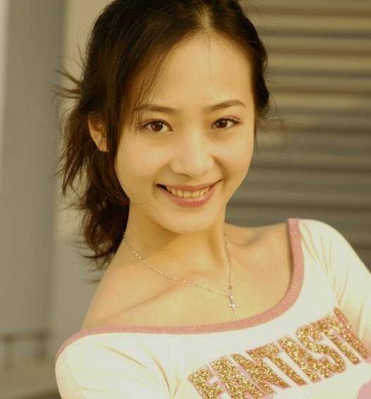 八零九零演员名单里竟有海波老婆她的声音真好听