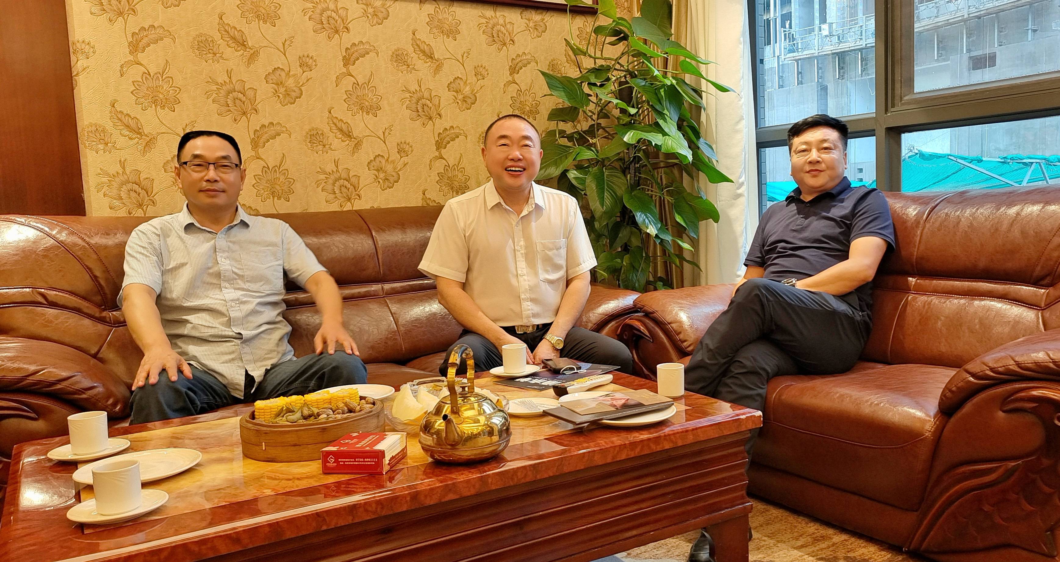 东台苗木商会会长是谁