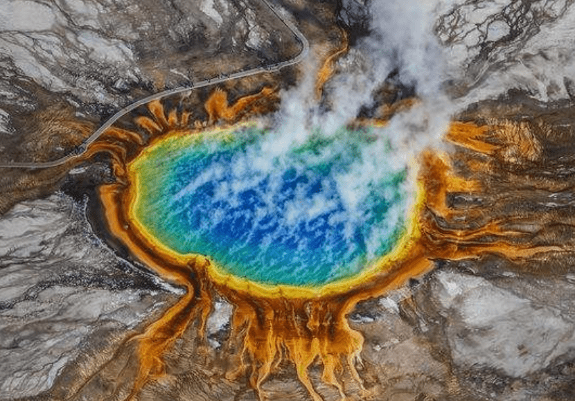 原创地球上最大火药桶黄石岩浆库体积是三峡的1150倍地球进入冰河时代