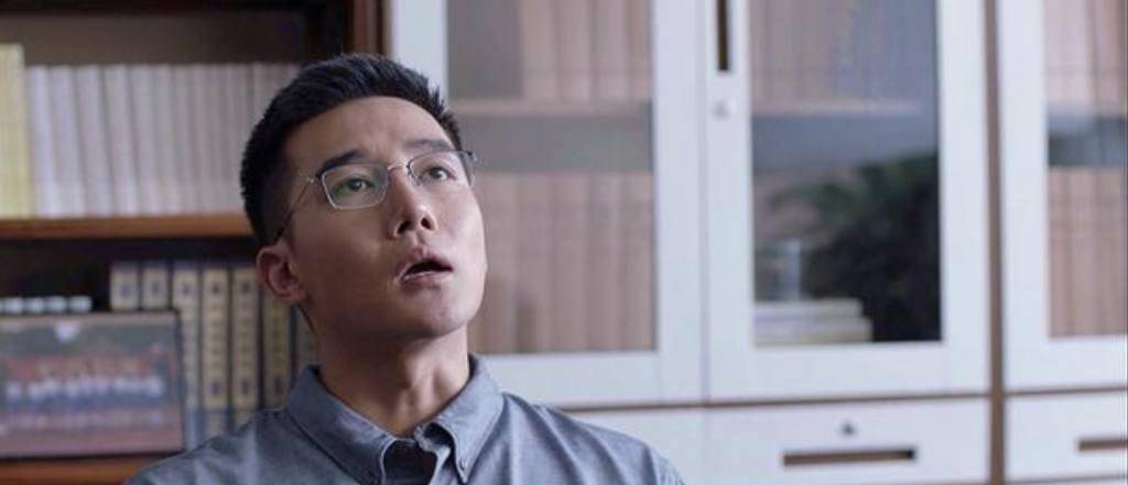 原创小舍得的钟老师曾与殷桃关晓彤合作出道11年终于走红