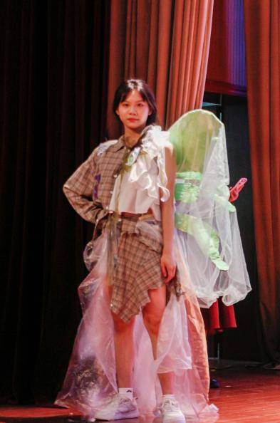 重庆移通学院学院第九届环保服装设计大赛决赛圆满举办