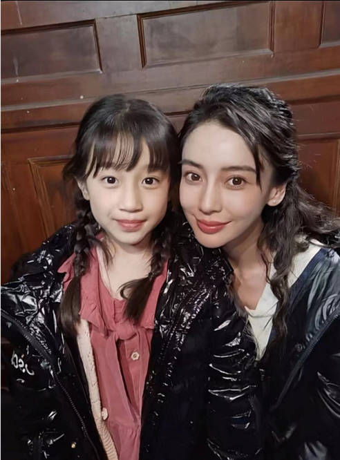 原创小演员称赞baby人美心善爆料小海绵重情重义喜欢与人分享