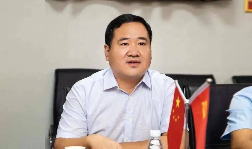 周口交通技师学院召开马克思主义学院建设工作会议