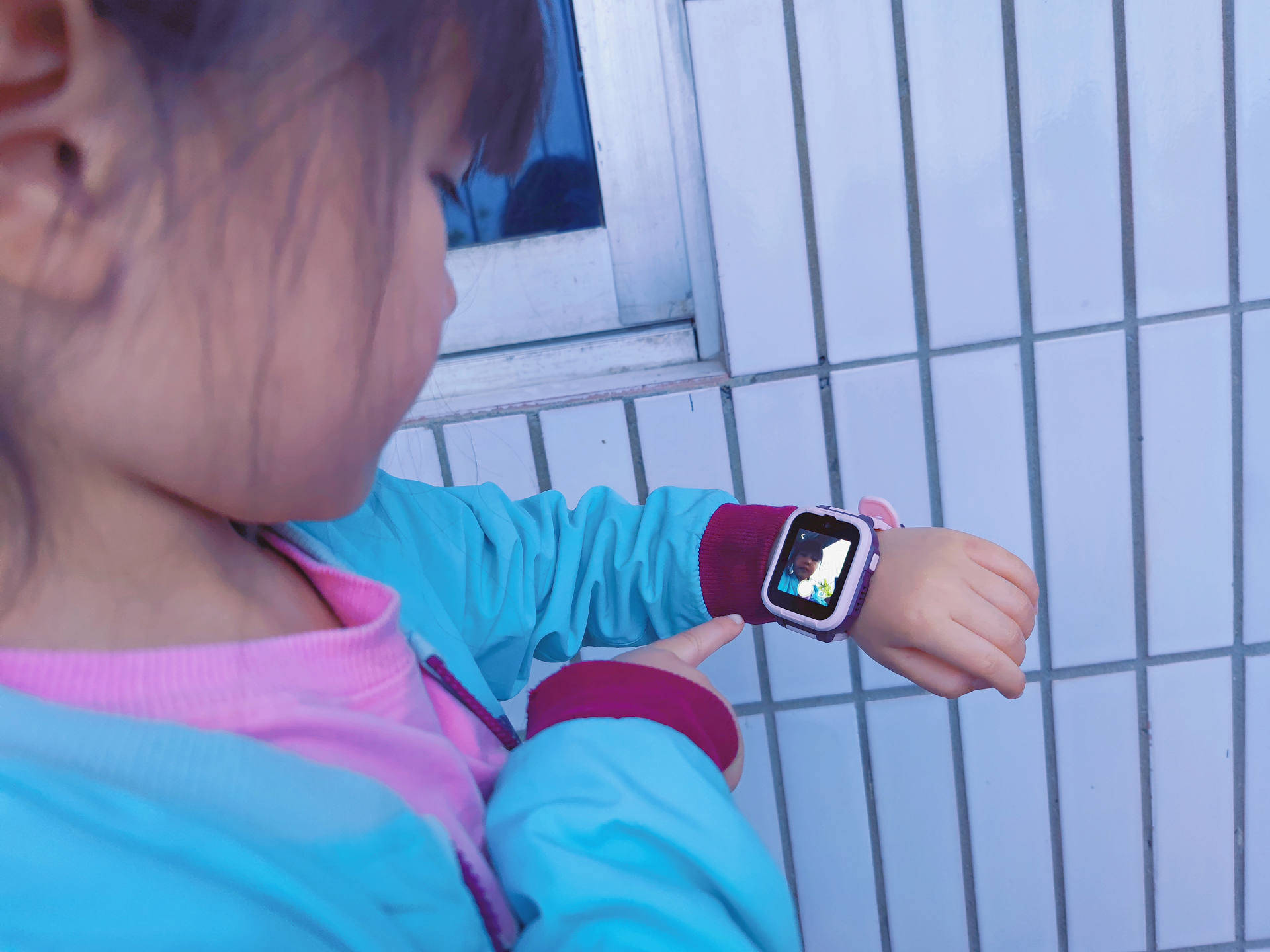 六一节送礼物：360儿童电话手表10X了解一下，微信、学习都能用！