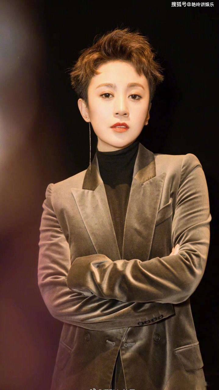 原创北大出身的明星撒贝宁被保送李思思成为最美主持她也北大毕业