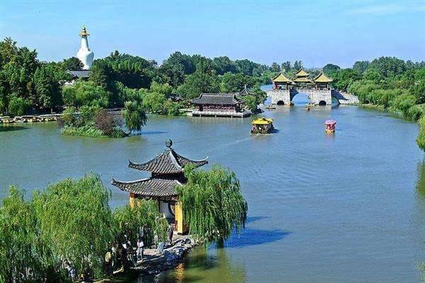 中国适合定居又便宜的城市，东方巴黎瑞士青岛，第八最具幸福感的城市