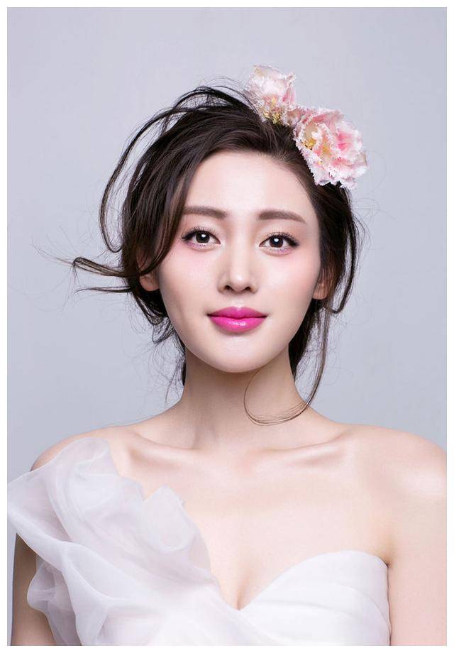 特别是第2种,有的人太少_嘴唇_化妆_形状