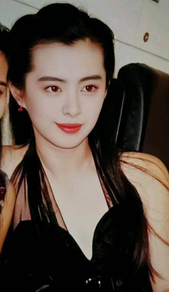原创李嘉欣朱茵周慧敏林青霞王祖贤谁才是80年代最美女星