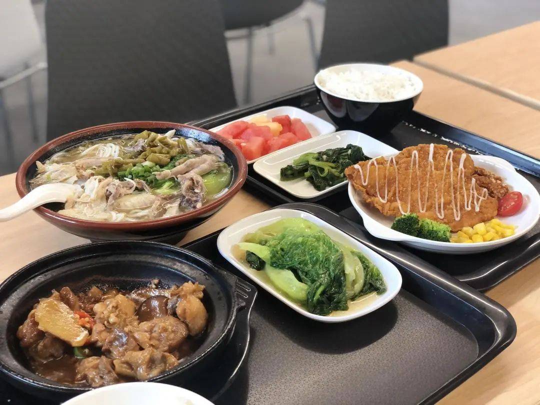 探寻龙华高级中学首届高考卓越的秘诀_龙高_教育_深圳