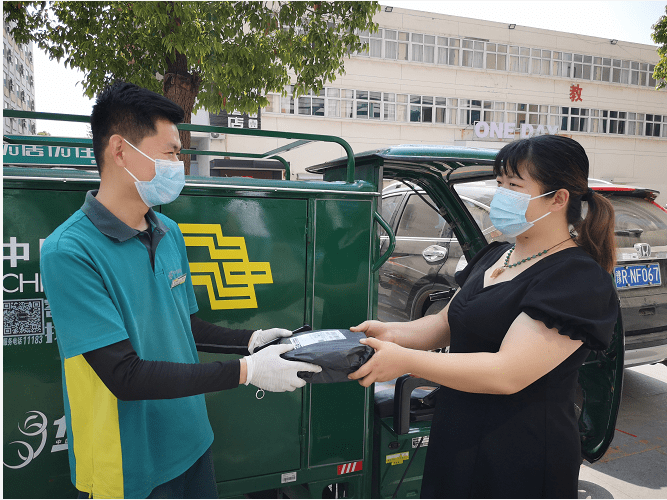 邮政图片高清投递员图片