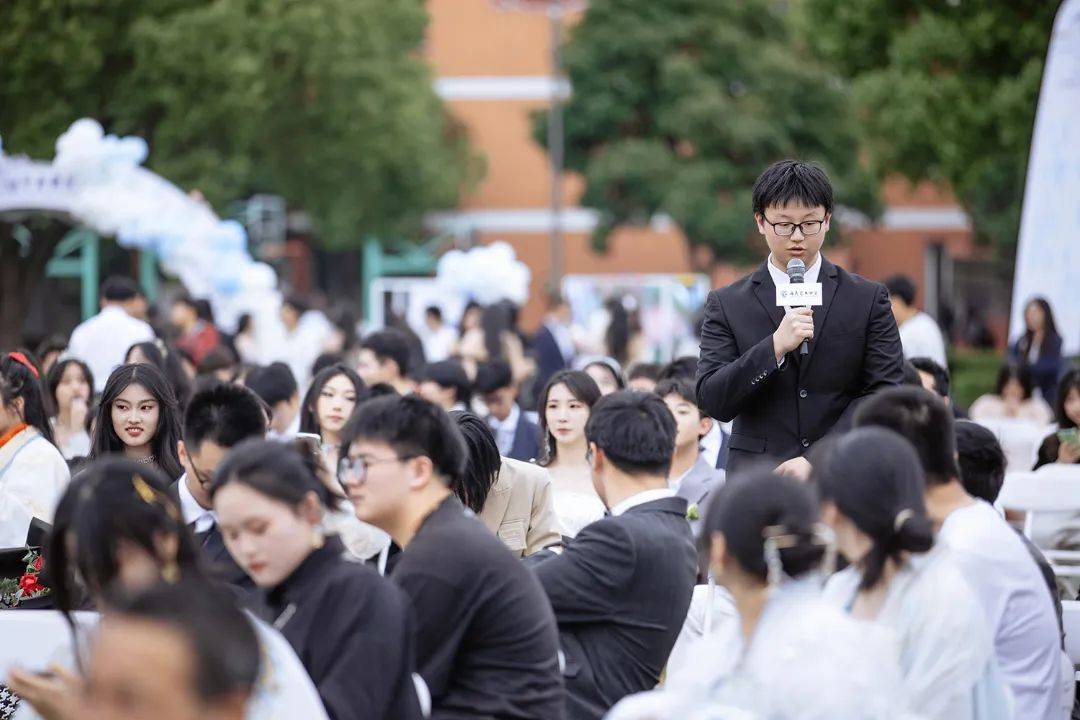 浙江海亮艺术中学图片