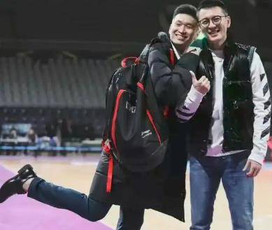 刘维伟没躲过霍楠也没幸免杨鸣专挑好兄弟下手