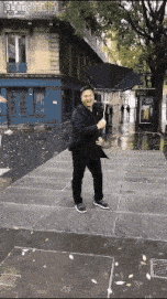 每日一笑:大哥还能有点出息吗,不就是找了个漂亮女朋友吗