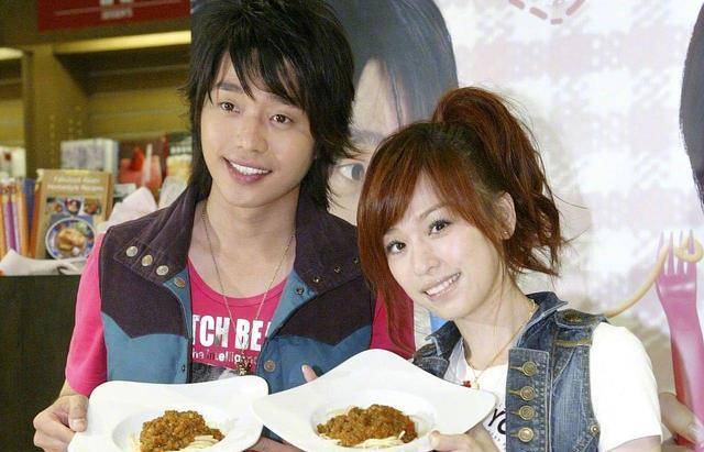 原创王心凌翻红成功微笑百事达也即将翻拍路人骂声一片