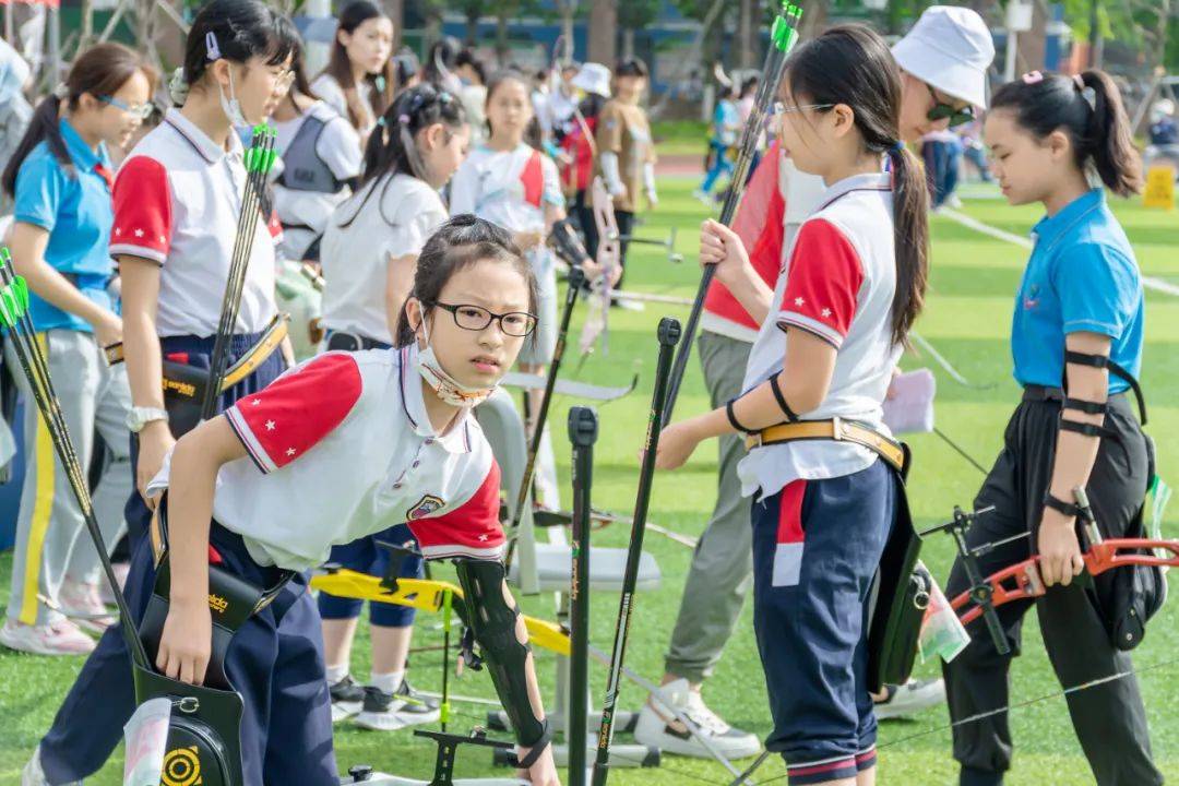 射箭錦標賽新川校園迎來了377名射箭高手個個百步穿楊