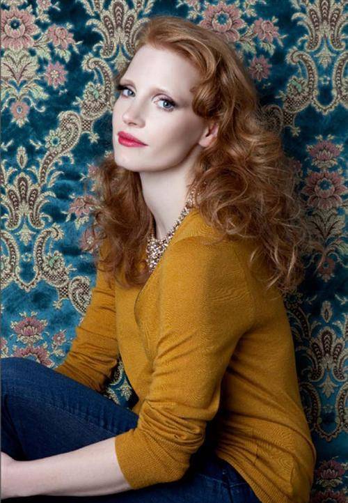 45岁劳模姐杰西卡又接新戏了,功成名就为何如此拼命,只因穷怕了_道路