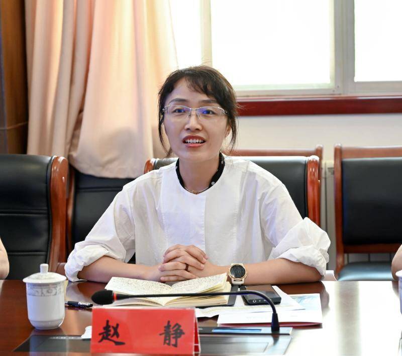 在卢氏法院党组书记,院长王亚萍,专职审委会委员,五里川人民法庭庭长