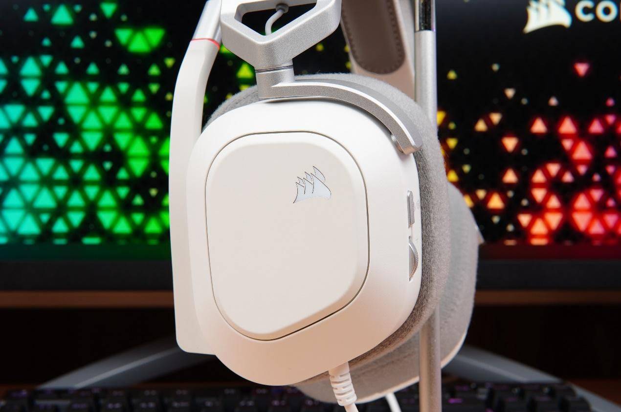 游戏耳机颜值巅峰,美商海盗船hs80 rgb usb耳机_进行_aliez_麦克风