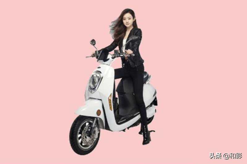 原创孙俪赵丽颖朴树韩寒这年头明星都有一颗骑电动车的心