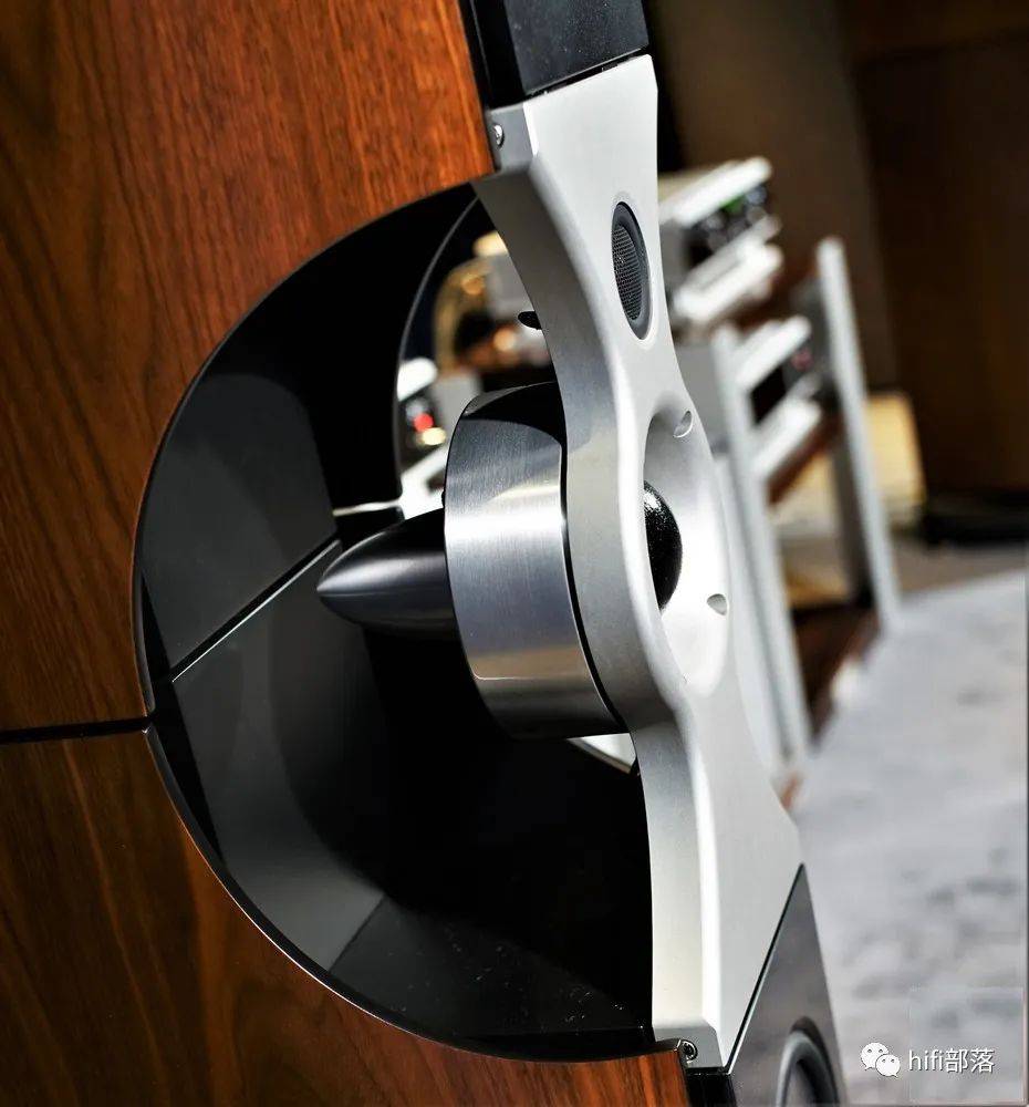 英国pmcfactfenestria全新旗舰落地音箱全面改变追求极致