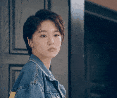 原创新晋女流量可能是她？吊打杨幂热巴等流量女星，这位狗哥不简单