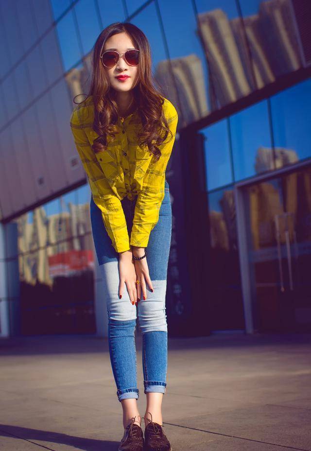 时髦的人拍时尚的照女生单人美姿技巧拍出属于自己的时尚