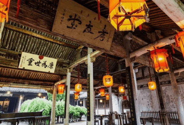 古人的宗族治理:家族的传承和治理_祠堂_族人_宗训