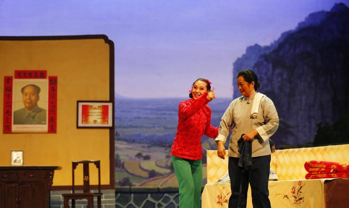 电影《朝阳沟》,就是不可超越的豫剧第一戏_农村_银环_成功