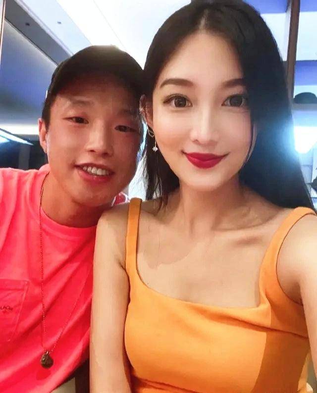 美女配野兽好气哦房产分析员张丽雪·昨天 20:3767雷佳音老婆曝光