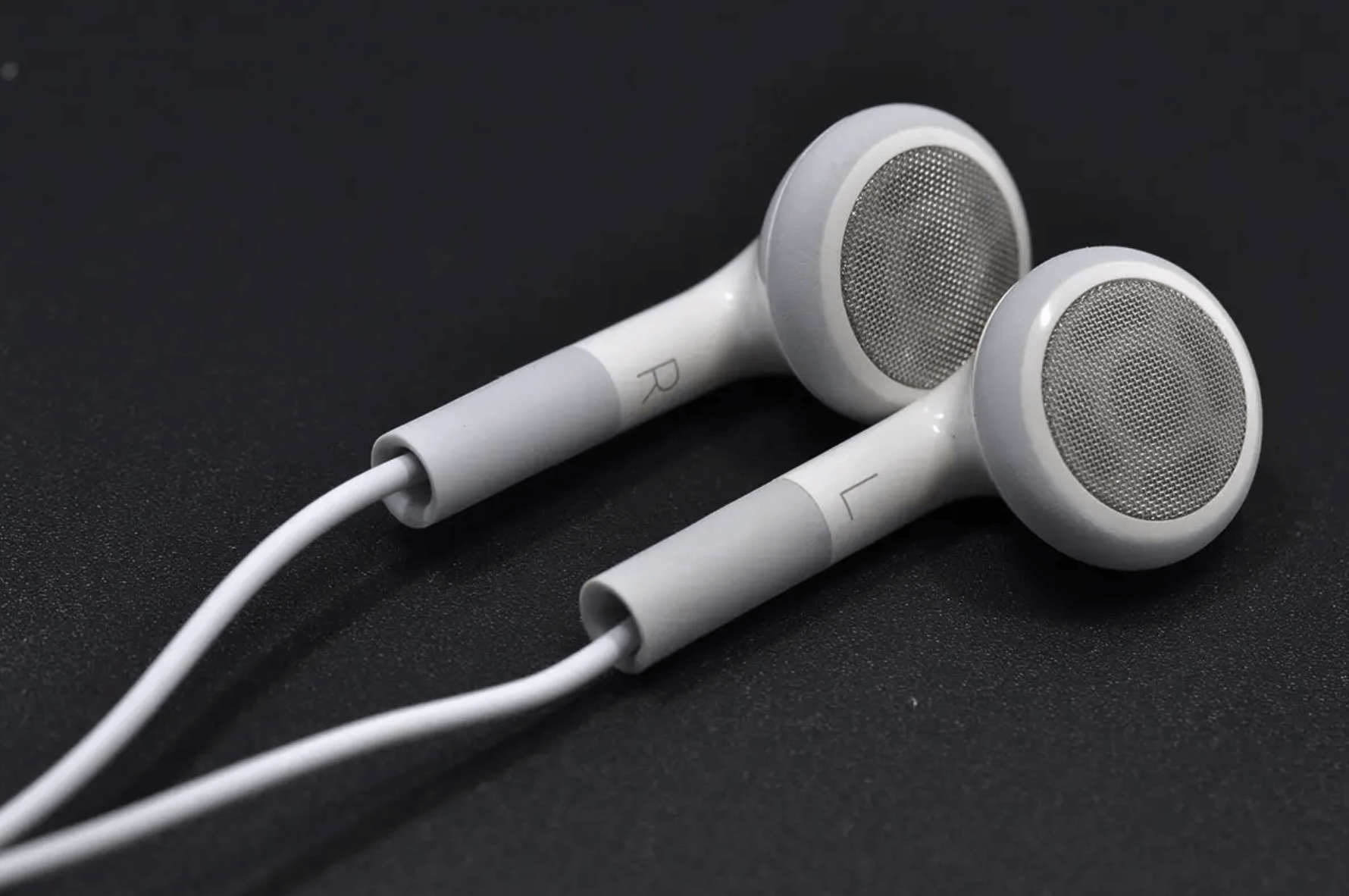 你怀念手机的3.5mm耳机口吗?这三款耳机相当经典_beats_tour_苹果