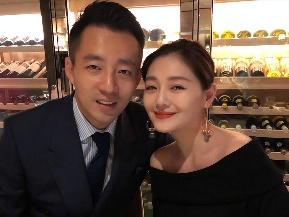大s3个前任分手后遭遇绝了,女方是怎么做到被众人宠爱的?