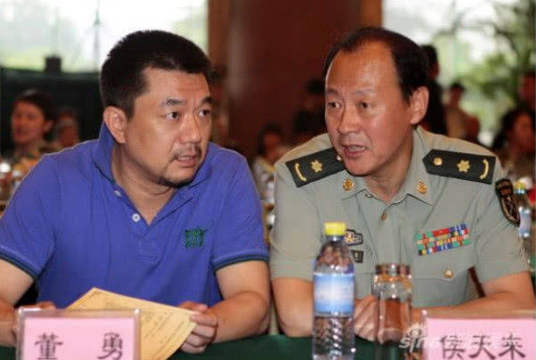 他是戏里的大坏蛋,生活中的大好人,女儿漂亮也是演员_侯佳莹_宽城