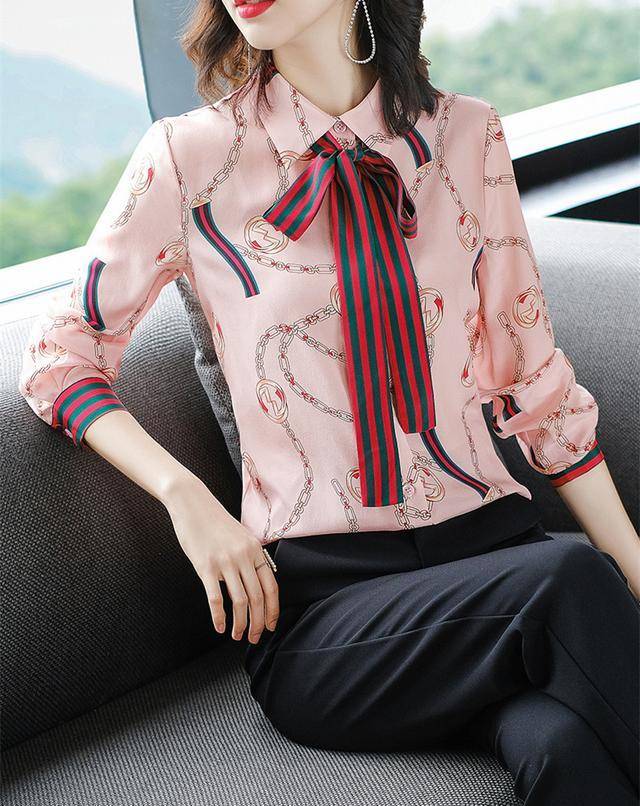 原创优雅是女人最美的外衣桑蚕丝衬衫烟管裤穿搭让你高贵又典雅